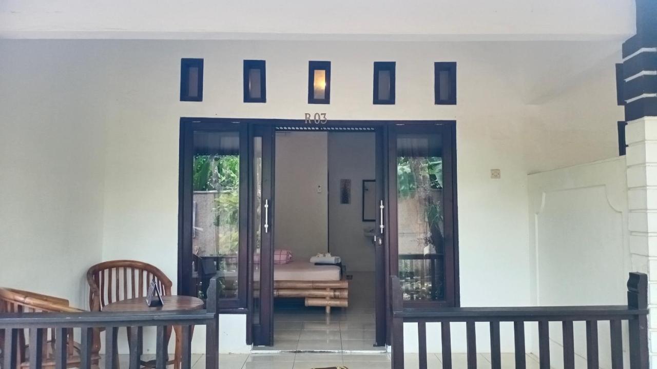 Gili Guest House Гили-Эйр Экстерьер фото